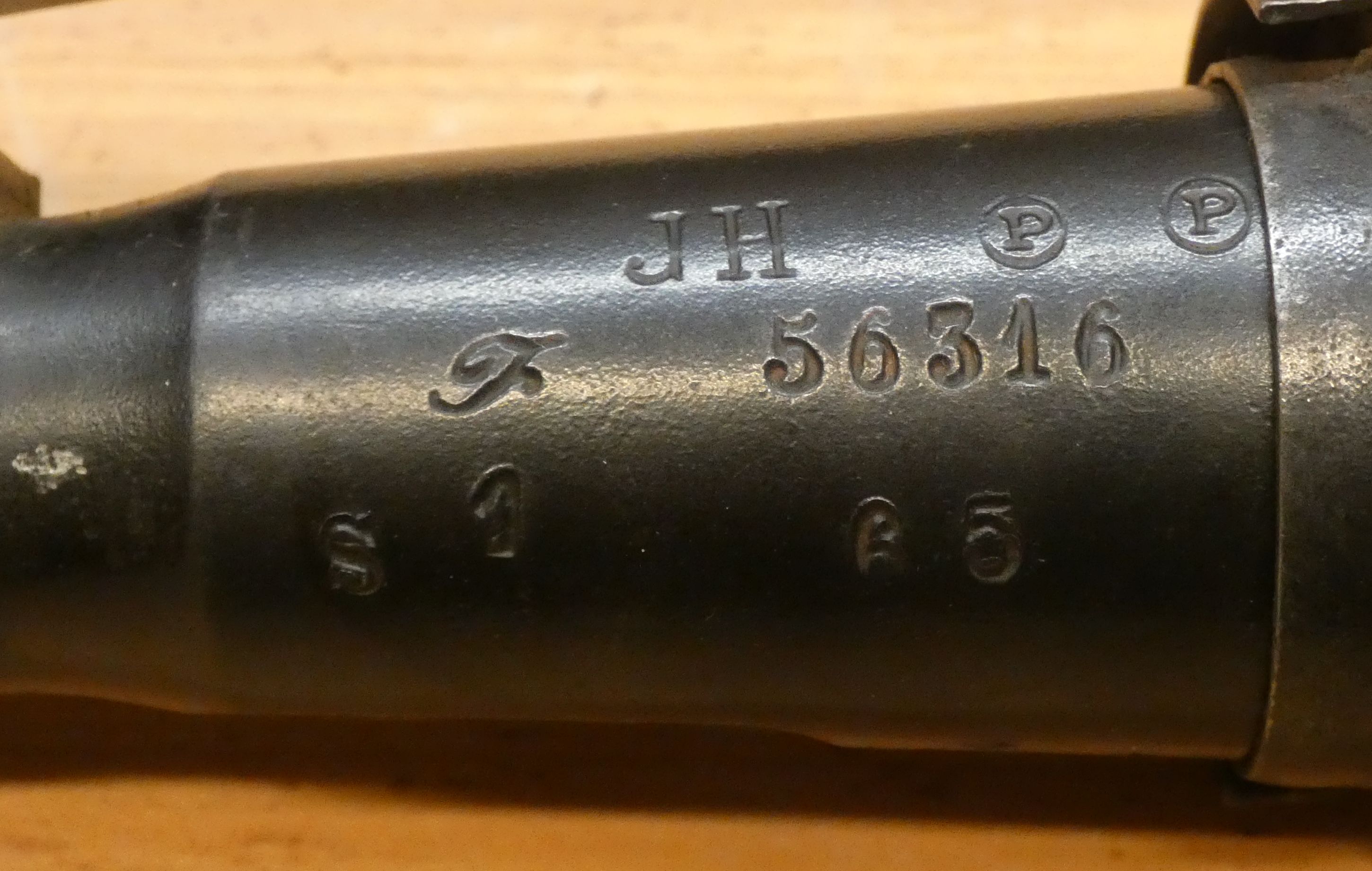 présentation d'une carabine Mle 1890 transformée 1916 02