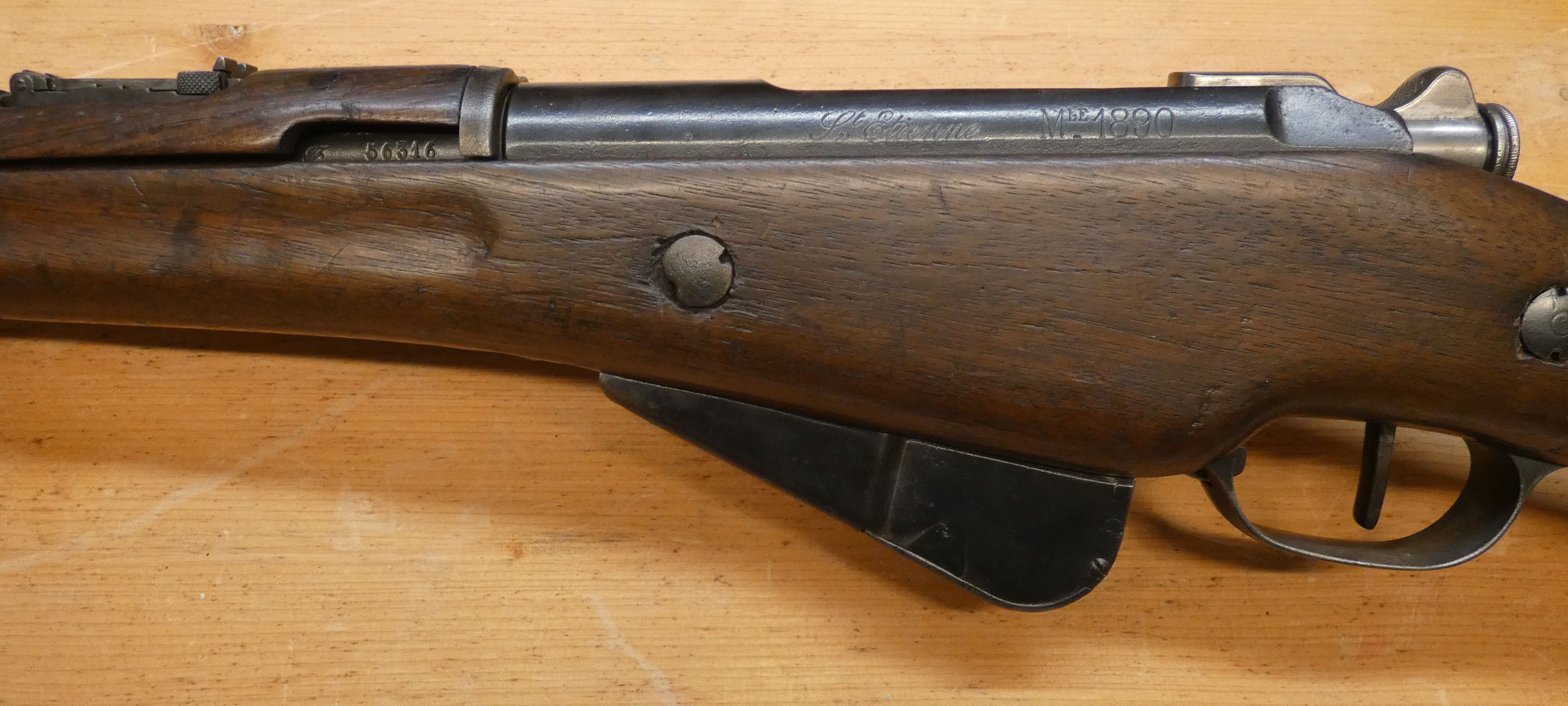 présentation d'une carabine Mle 1890 transformée 1916 22